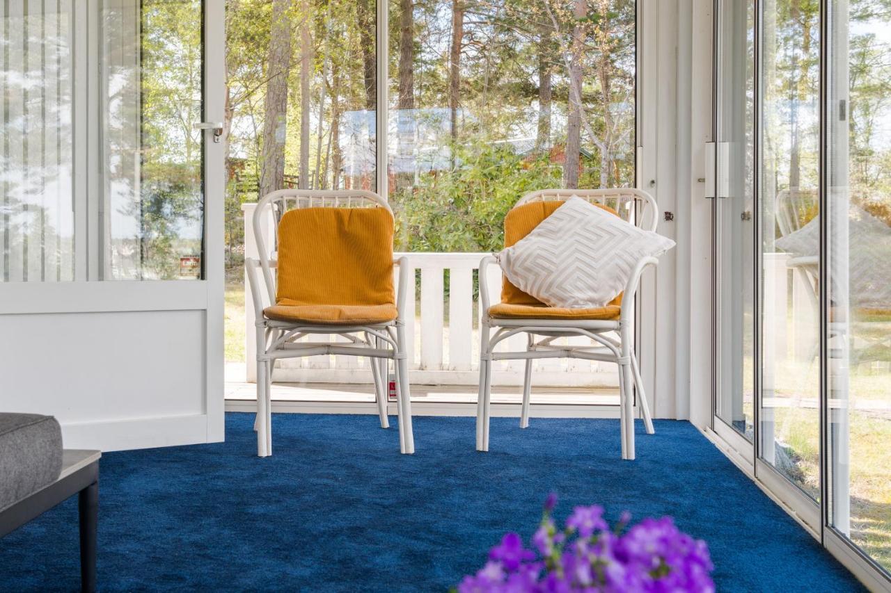 Elegant Home With Stunning Sea View And Garden ストックホルム エクステリア 写真